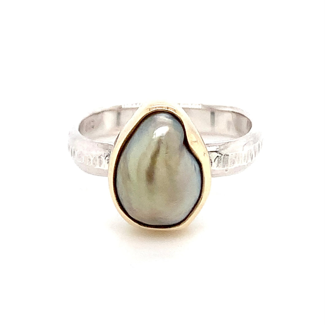 “Kwirky Keshi #2” - Fijian Keshi Pearl Ring