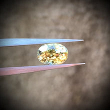 Load and play video in Gallery viewer, Yellow Sapphire 1.17ct Oval
